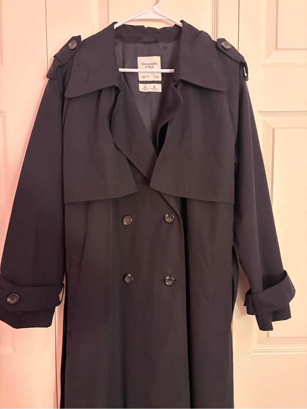 Abercrombie and Fitch Classic Black Trench Coat - Picture 10 of 15